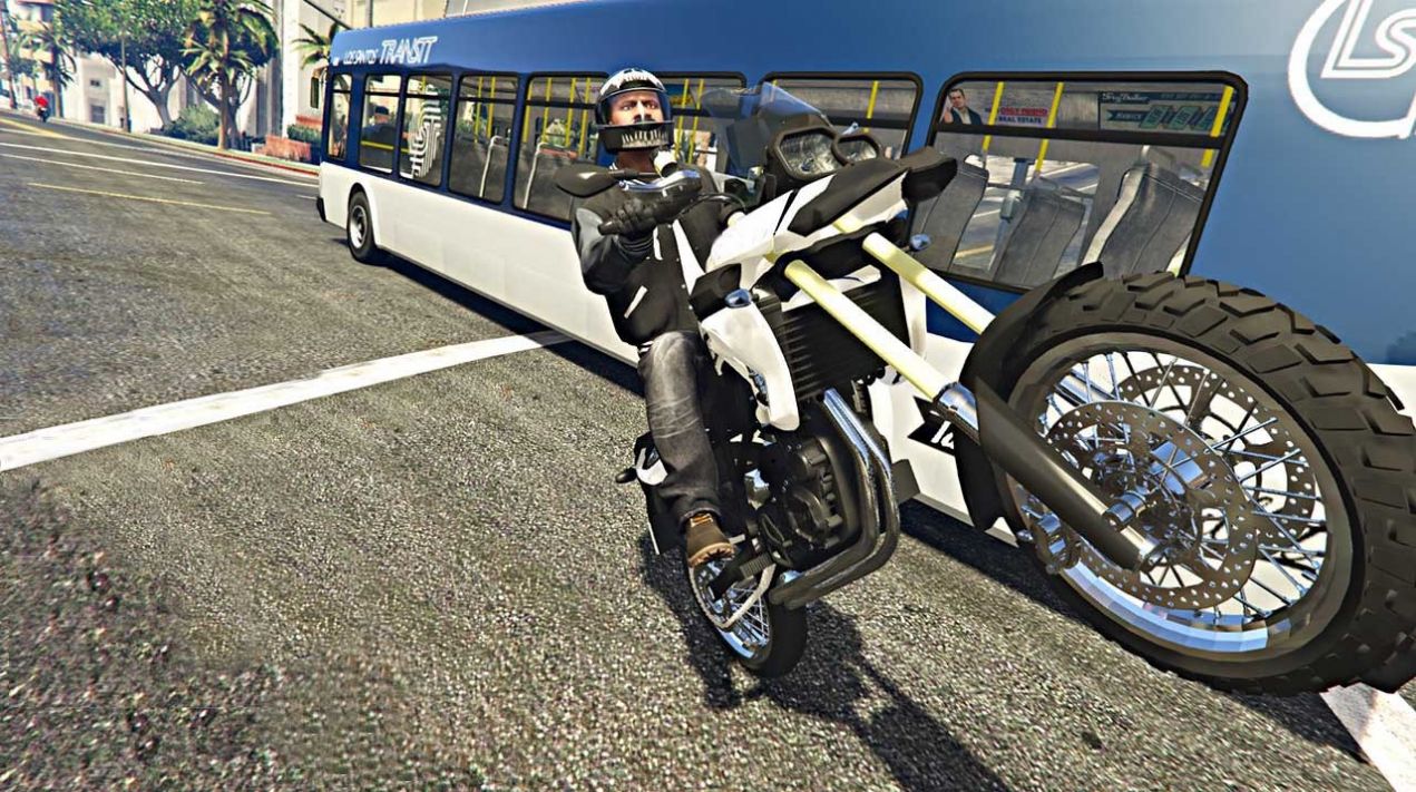 狂热摩托车游戏手机版下载-狂热摩托车最新版下载